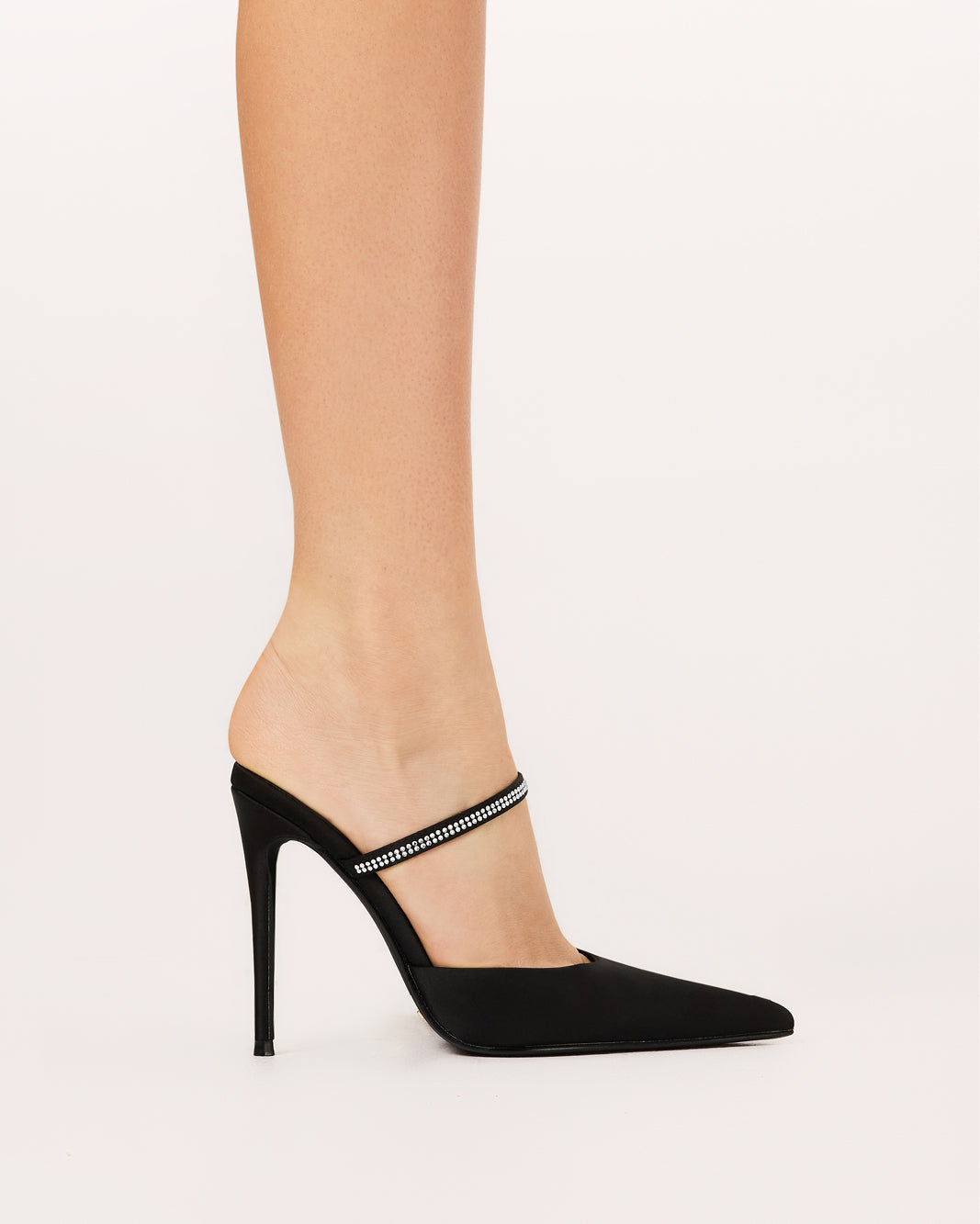 GIANELLA - BLACK SATIN