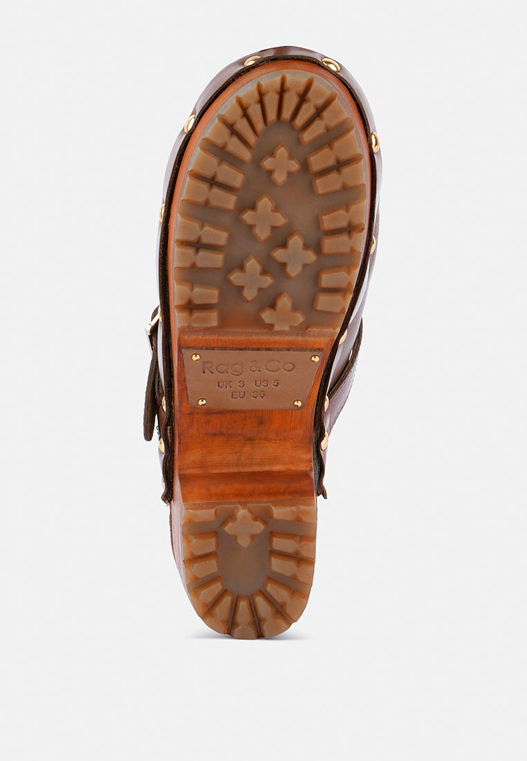 CHOCTAV Dark Tan Handcrafted Leather Clogs